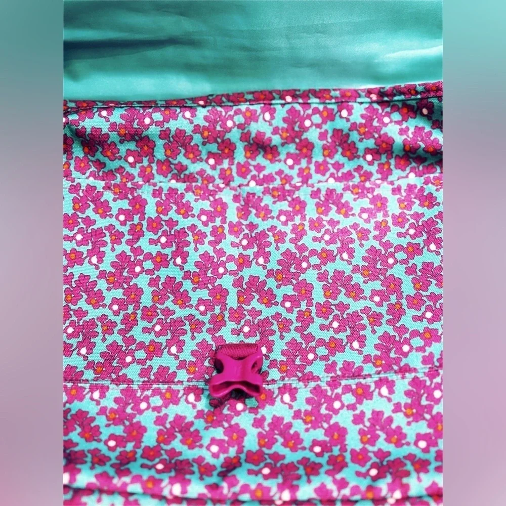 Vera Bradley  Falling Flowers MESSENGER School Travel Crossbody Bag 13x11x4 EUC